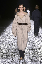 DRIES_VAN_NOTEN_SS25_2732X4098_LOOKS_20