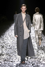 DRIES_VAN_NOTEN_SS25_2732X4098_LOOKS_27