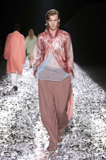 DRIES_VAN_NOTEN_SS25_2732X4098_LOOKS_43