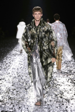 DRIES_VAN_NOTEN_SS25_2732X4098_LOOKS_52