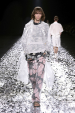 DRIES_VAN_NOTEN_SS25_2732X4098_LOOKS_56