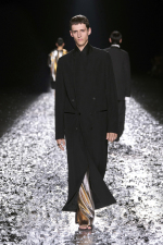 DRIES_VAN_NOTEN_SS25_2732X4098_LOOKS_69