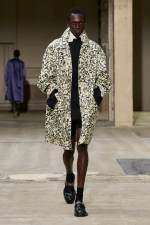 photo: Daniele Oberrauch / Gorunway.com