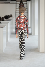 DuranLantink_fw25_runway_press_look09