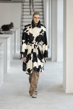 DuranLantink_fw25_runway_press_look11