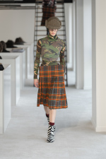 DuranLantink_fw25_runway_press_look20