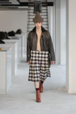 DuranLantink_fw25_runway_press_look30