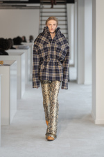 DuranLantink_fw25_runway_press_look38