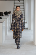 DuranLantink_fw25_runway_press_look40