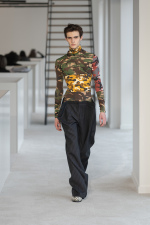 DuranLantink_fw25_runway_press_look47