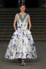 ERDEM-Spring-Summer-2025-Collection-Look-16