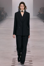 Fendi-fw26-Runway-Looks-9x16-007