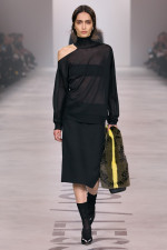 Fendi-fw26-Runway-Looks-9x16-014