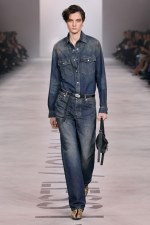 Fendi-fw26-Runway-Looks-9x16-040