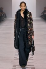 Fendi-fw26-Runway-Looks-9x16-052