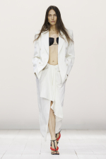 Givenchy_SS26_WOMEN_SHOW_LOOK_08