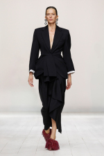 Givenchy_SS26_WOMEN_SHOW_LOOK_44