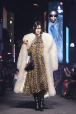 GG_Cruise_VOGUE_Look_22
