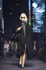 GG_Cruise_VOGUE_Look_24