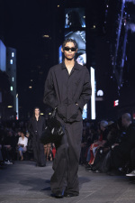 GG_Cruise_VOGUE_Look_45