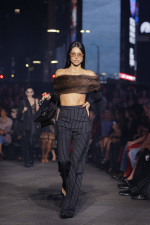 GG_Cruise_VOGUE_Look_48
