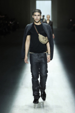 Look_012