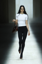 Look_018