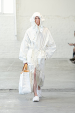 HedMayner_ss26_runway_press_look05