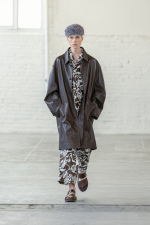 HedMayner_ss26_runway_press_look10