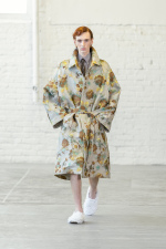 HedMayner_ss26_runway_press_look11