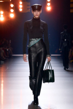 HERMES_WRTW_FW24_NY_Runway_FilippoFior_53