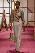 HERMES_WRTW_SS25_Runway_FilippoFior_14