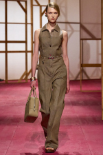 HERMES_WRTW_SS25_Runway_FilippoFior_15