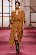 HERMES_WRTW_SS25_Runway_FilippoFior_41