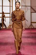 HERMES_WRTW_SS25_Runway_FilippoFior_53