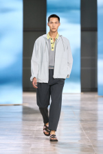 HERMES_MRTW_SHOW_SS25_RUNWAY_FILIPPOFIOR_4X5_04