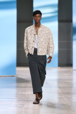 HERMES_MRTW_SHOW_SS25_RUNWAY_FILIPPOFIOR_4X5_07