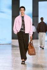 HERMES_MRTW_SHOW_SS25_RUNWAY_FILIPPOFIOR_4X5_12