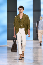 HERMES_MRTW_SHOW_SS25_RUNWAY_FILIPPOFIOR_4X5_18