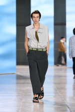 HERMES_MRTW_SHOW_SS25_RUNWAY_FILIPPOFIOR_4X5_19