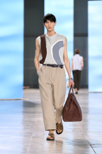 HERMES_MRTW_SHOW_SS25_RUNWAY_FILIPPOFIOR_4X5_22