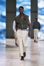 HERMES_MRTW_SHOW_SS25_RUNWAY_FILIPPOFIOR_4X5_30