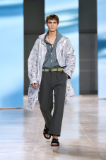 HERMES_MRTW_SHOW_SS25_RUNWAY_FILIPPOFIOR_4x5_31