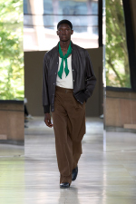 HERMES_MRTW_SHOW_SS26_RUNWAY_FILIPPOFIOR_45_02