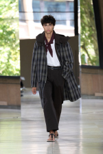 HERMES_MRTW_SHOW_SS26_RUNWAY_FILIPPOFIOR_45_14