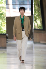 HERMES_MRTW_SHOW_SS26_RUNWAY_FILIPPOFIOR_45_24