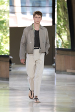 HERMES_MRTW_SHOW_SS26_RUNWAY_FILIPPOFIOR_45_32
