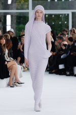 ISSEY-MIYAKE_SS25_RUNWAY_23