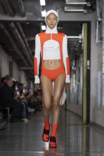 JPGRTWSS26_RUNWAY_FRONT2X3_LOOK04