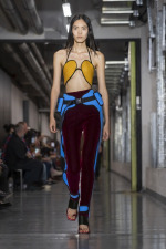 JPGRTWSS26_RUNWAY_FRONT2X3_LOOK28